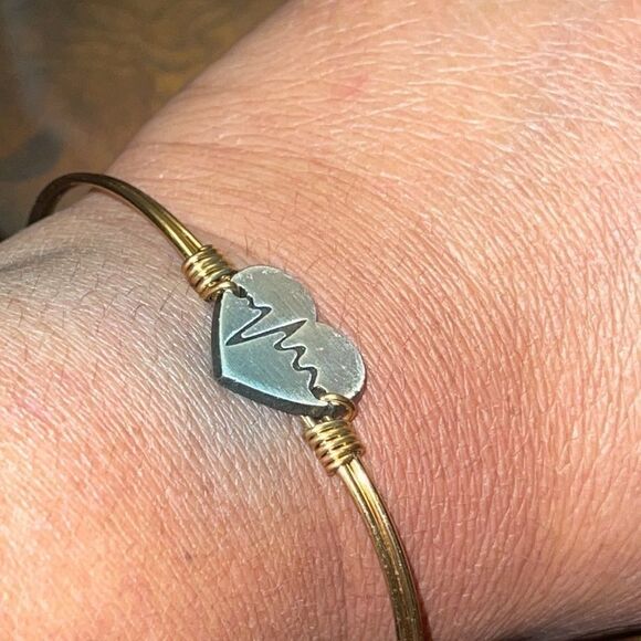 NWT Luca & Danni Born in the USA heart bracelet - Picture 9 of 9